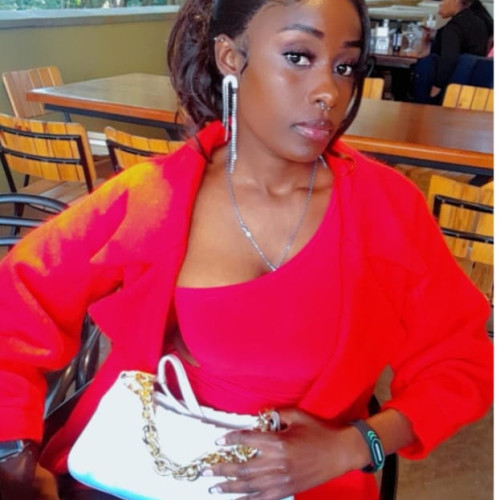 Krinnah  C. profile photo