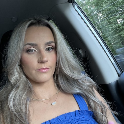 Amber F. profile photo