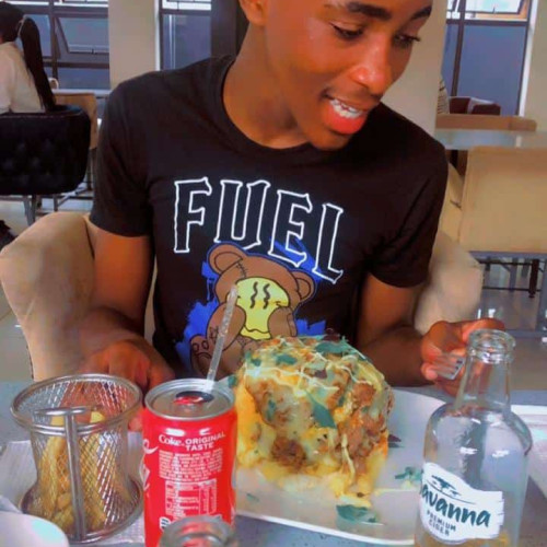 sihle m. profile photo