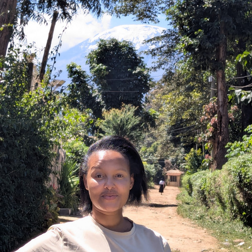 Mary L. profile photo