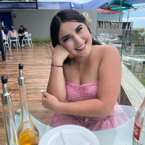 LUNA F. profile photo