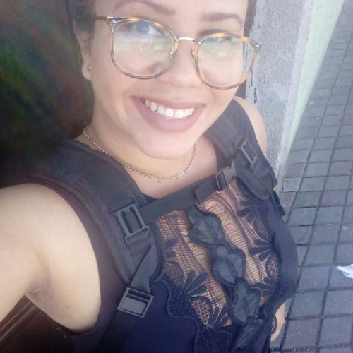 Aline D. profile photo