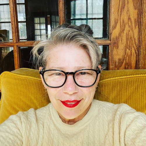 Violet E. profile photo