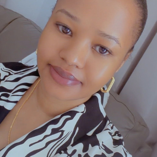 Naomi M. profile photo