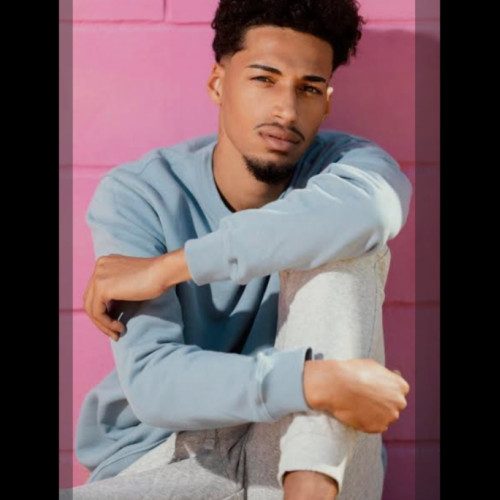Enlohv N. profile photo