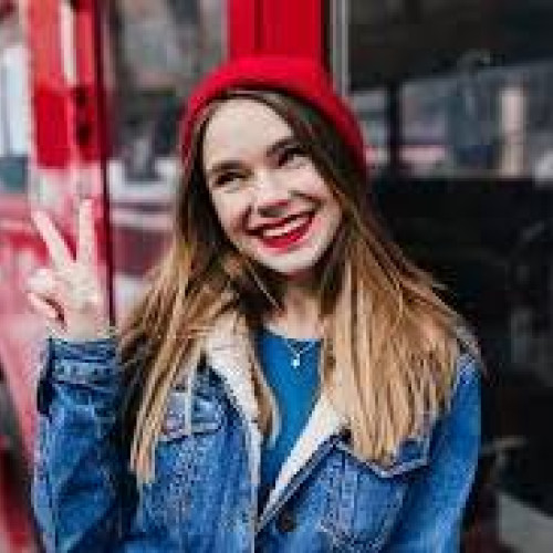 Amelia J. profile photo