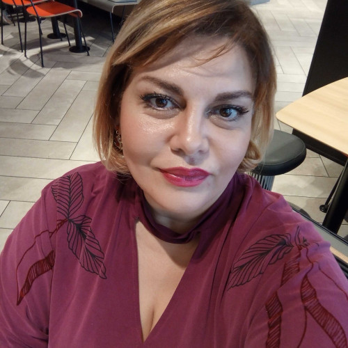 Estela T. profile photo