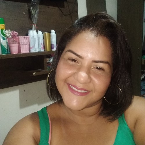 Claudinéia B. profile photo