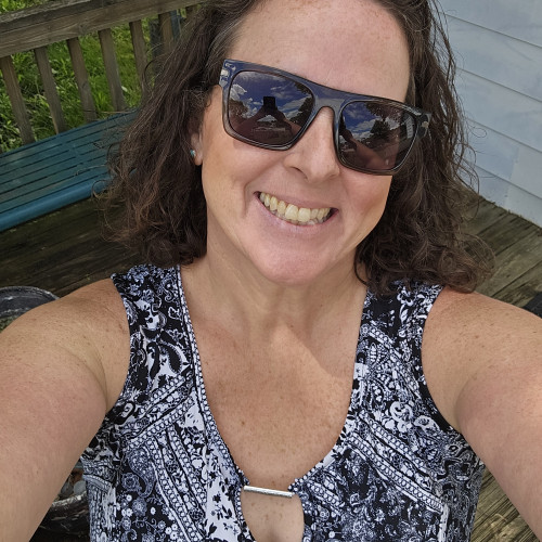 Lady  B. profile photo