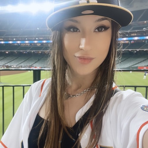 Ahrianna R.