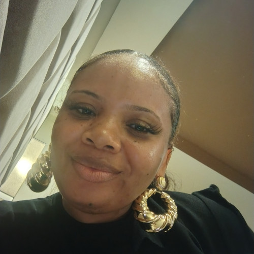 Cynthia E. profile photo