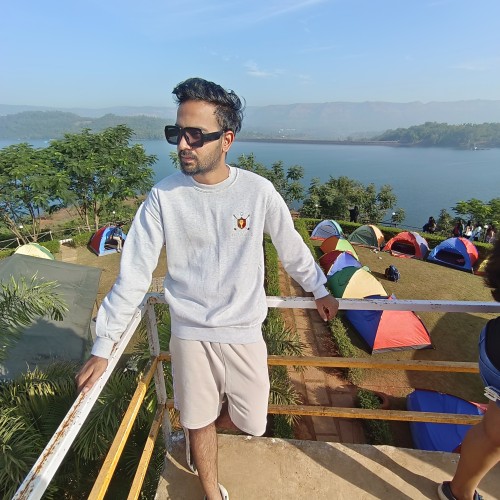 Faiz K.