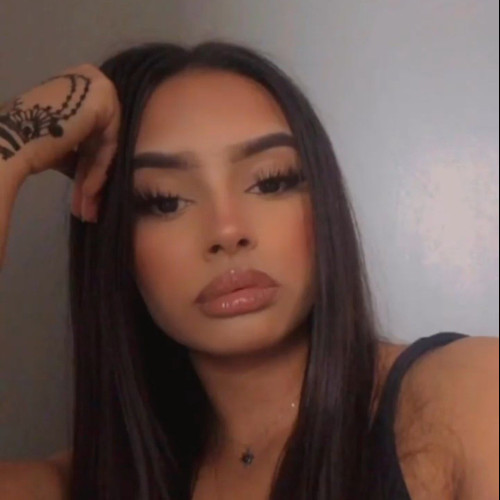 Naomi D. profile photo