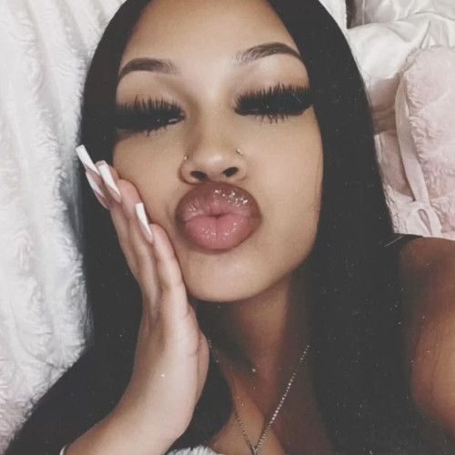 Carlie J. profile photo