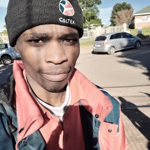 SIBULELE M. profile photo