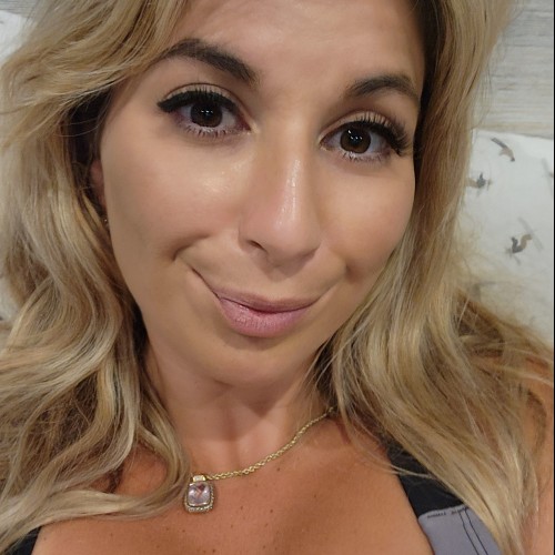 Dina M.