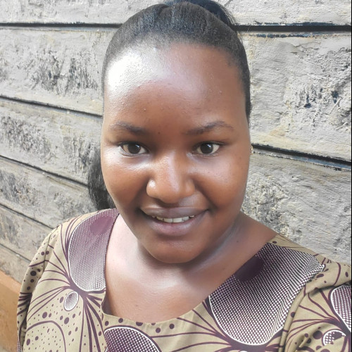 Loise N. profile photo