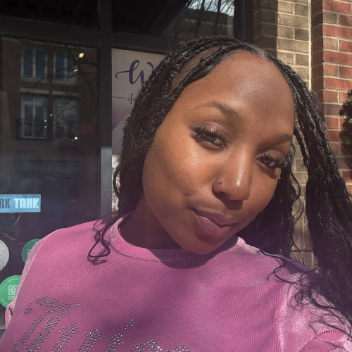Aariona T. profile photo