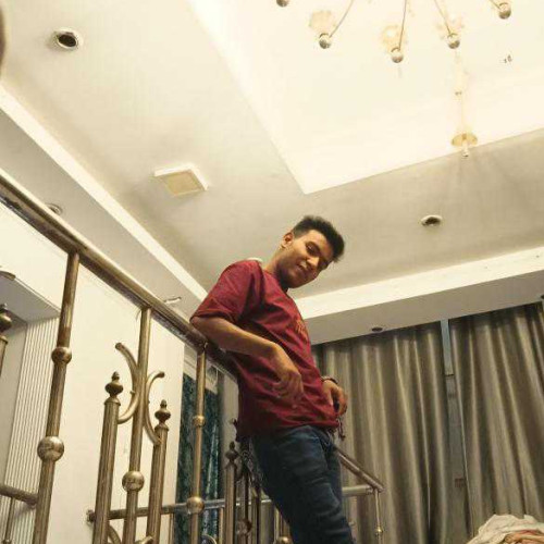 yash g. profile photo