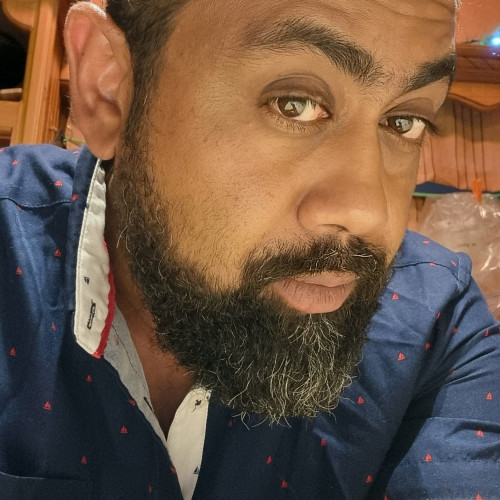 Vahid J. profile photo