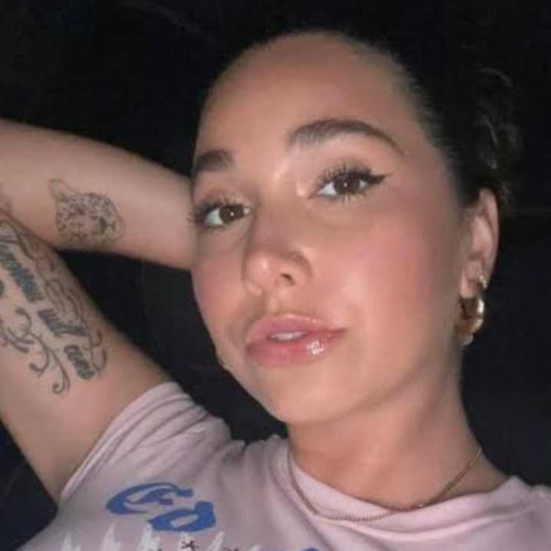 Bella W. profile photo