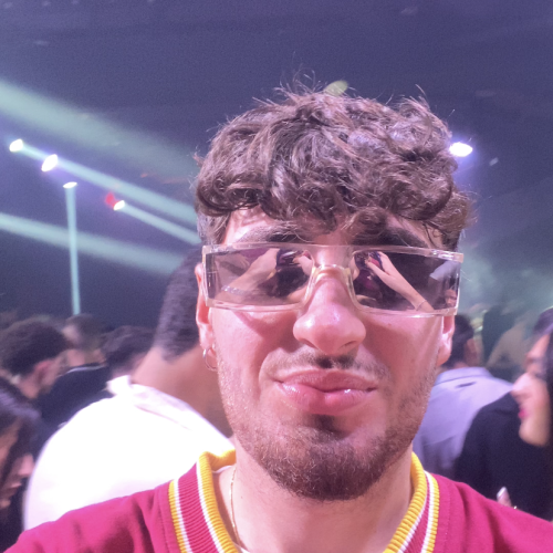 Kostas K.