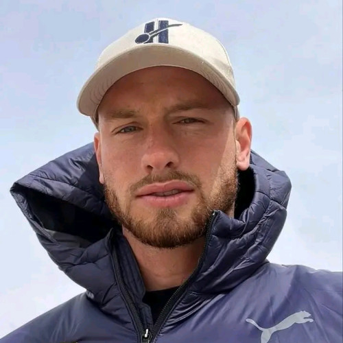 Carl  W. profile photo