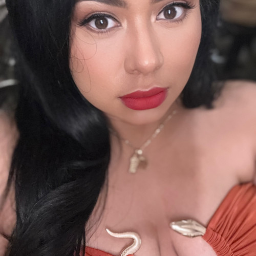 Angel R.