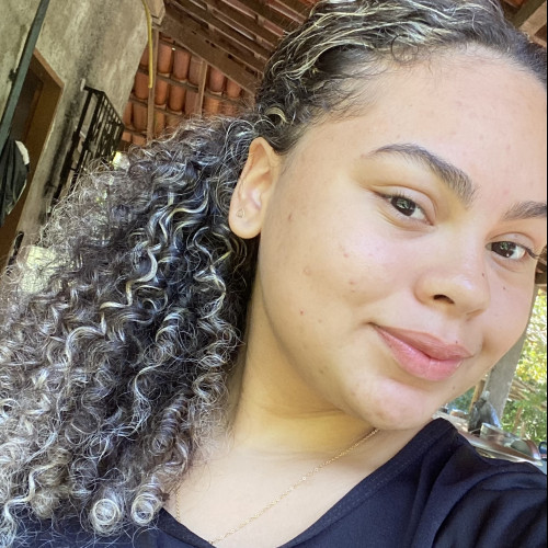 Rebeca luiza p. profile photo
