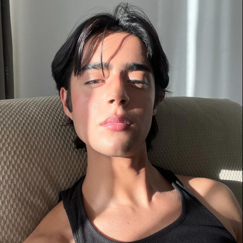 hey i am s. profile photo