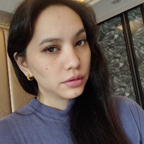 Rosalyn l. profile photo