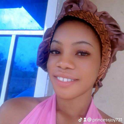 Lily J. profile photo