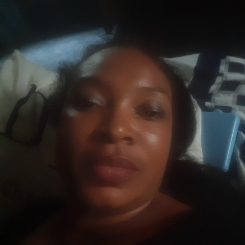 Esther  D. profile photo