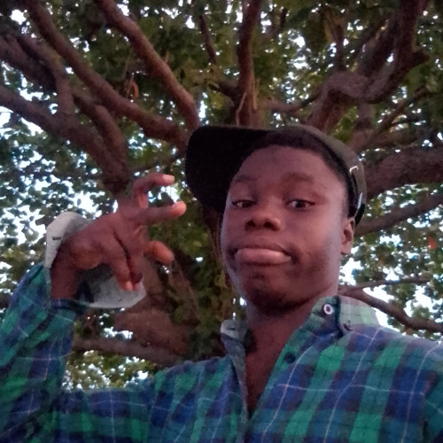Succy L. profile photo