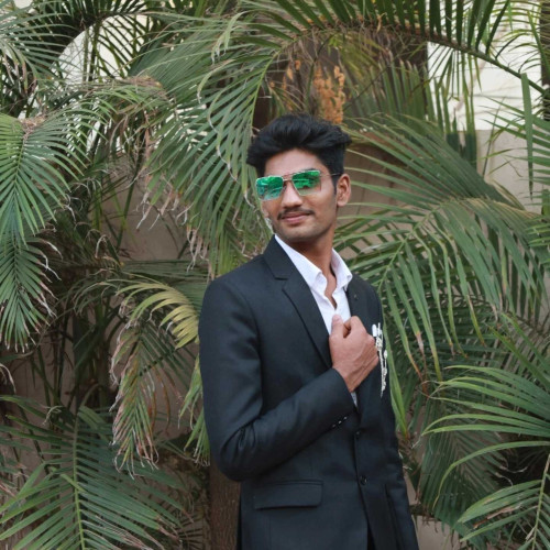 tejas r. profile photo