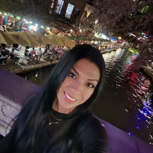 Lau T. profile photo