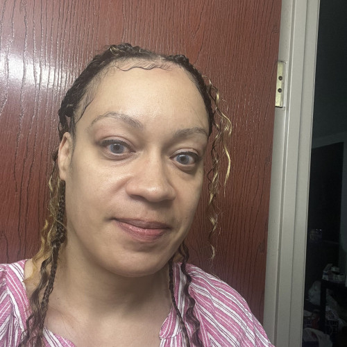 Delia t. profile photo