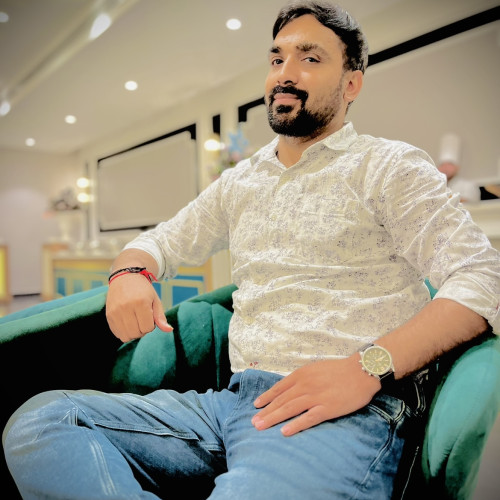 Naveen S.