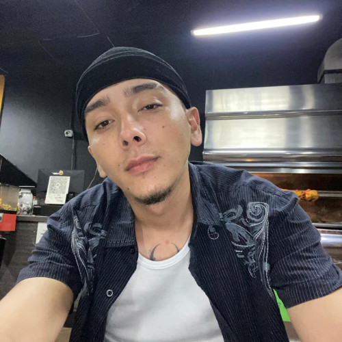 Stiven L. profile photo
