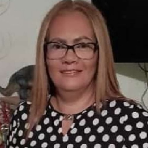 Danni F.