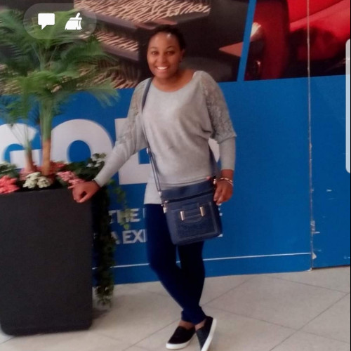 Esther N. profile photo