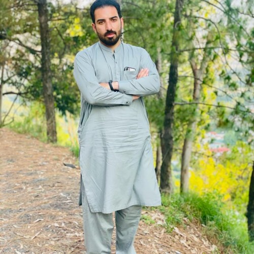 Hamza J.