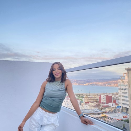 inas e. profile photo