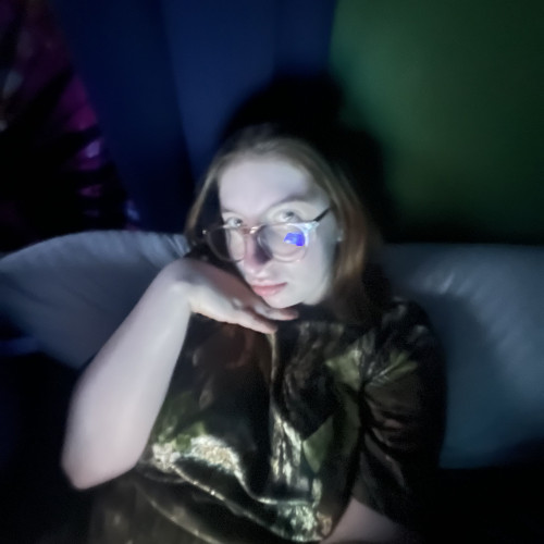 Elli W. profile photo
