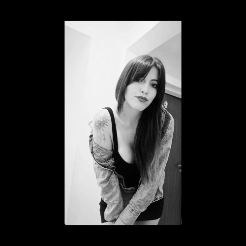 Ana V.