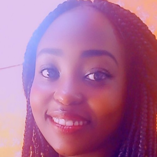 pretty  . profile photo
