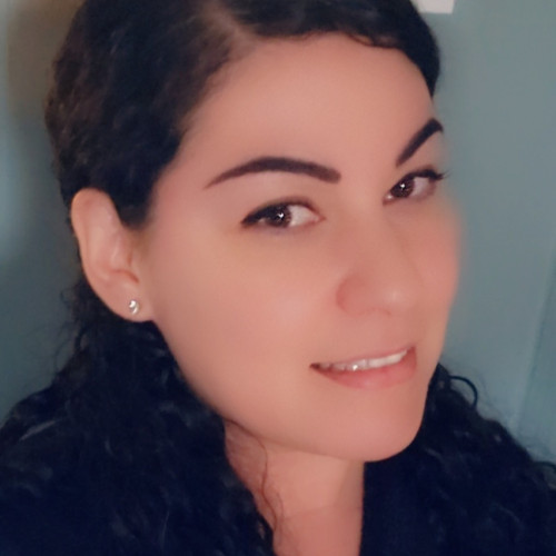 Jenn n. profile photo