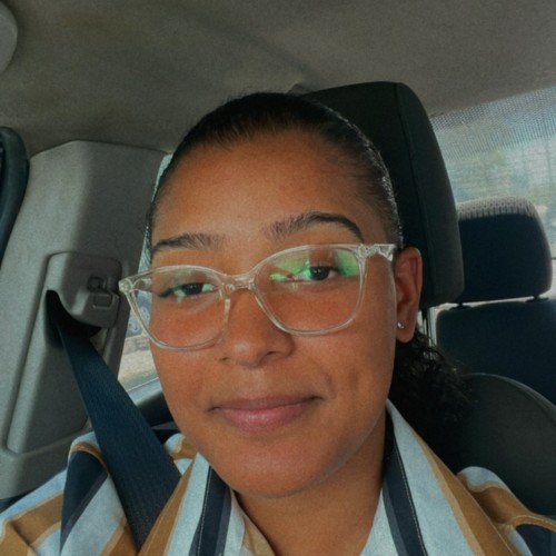 Luisa R.