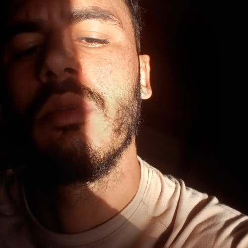 Heni Y. profile photo