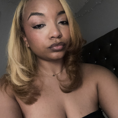Taina L. profile photo